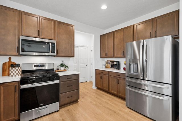 2105 Ashby Way, Plain City, OH 43064