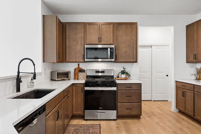 2105 Ashby Way, Plain City, OH 43064