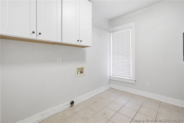 9175 Walnut Street, Georgetown, IN 47122