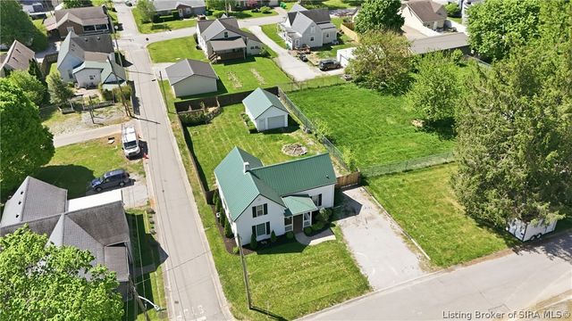 9175 Walnut Street, Georgetown, IN 47122