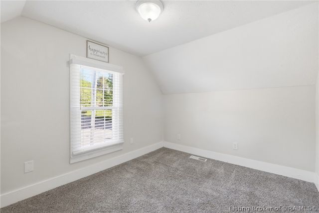 9175 Walnut Street, Georgetown, IN 47122