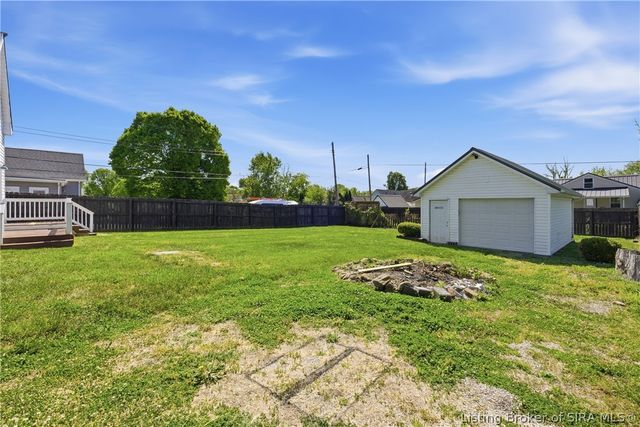 9175 Walnut Street, Georgetown, IN 47122