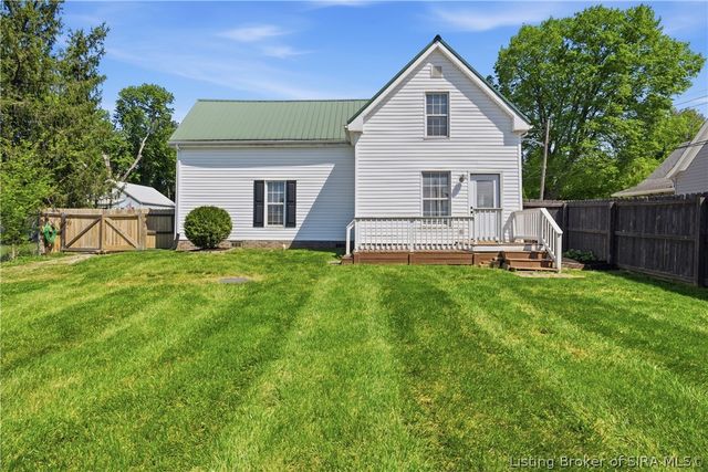 9175 Walnut Street, Georgetown, IN 47122
