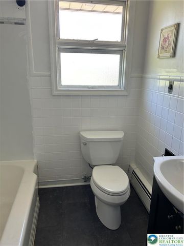 3318 North 3rd Street, Whitehall Twp, PA 18052