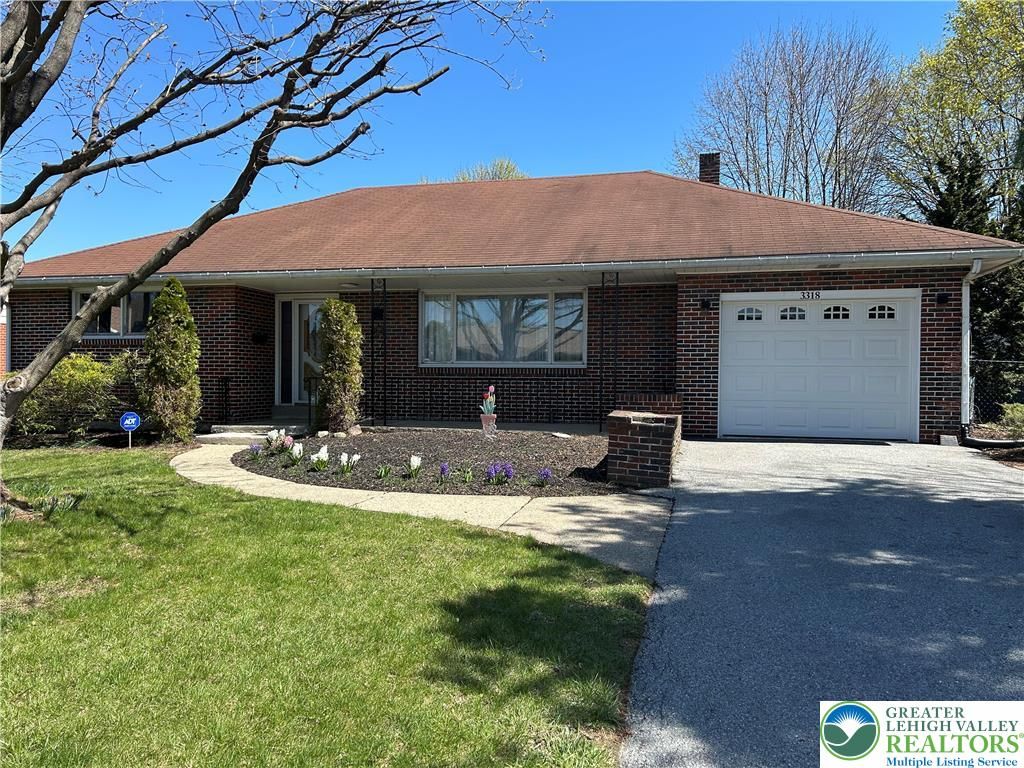 3318 North 3rd Street, Whitehall Twp, PA 18052