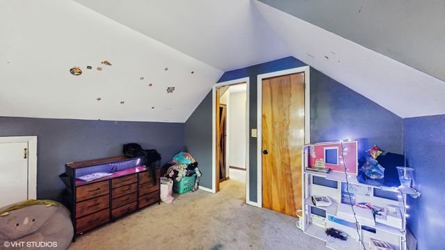 104 Channel Drive, Port Barrington, IL 60010