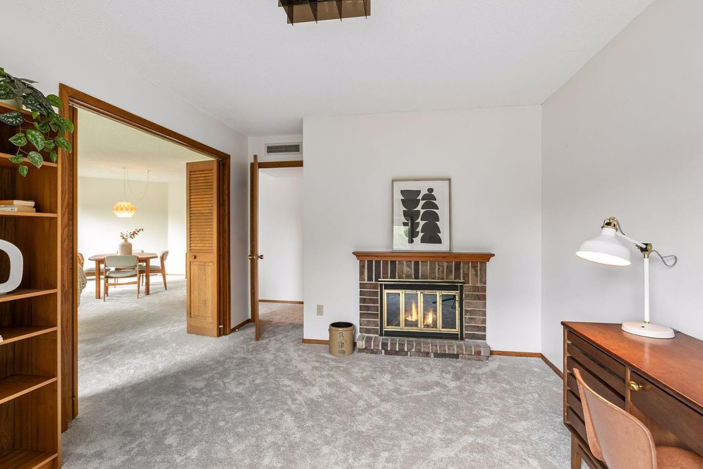 2220 Midland Grove Road 311, Roseville, MN 55113 — photo 4