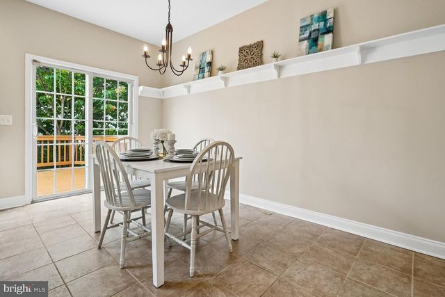 103 MEADOWS LN, Alexandria, VA 22304