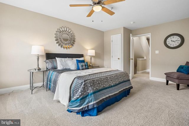 103 MEADOWS LN, Alexandria, VA 22304