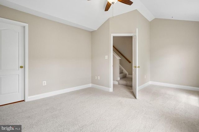 103 MEADOWS LN, Alexandria, VA 22304