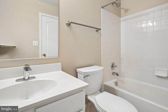 103 MEADOWS LN, Alexandria, VA 22304
