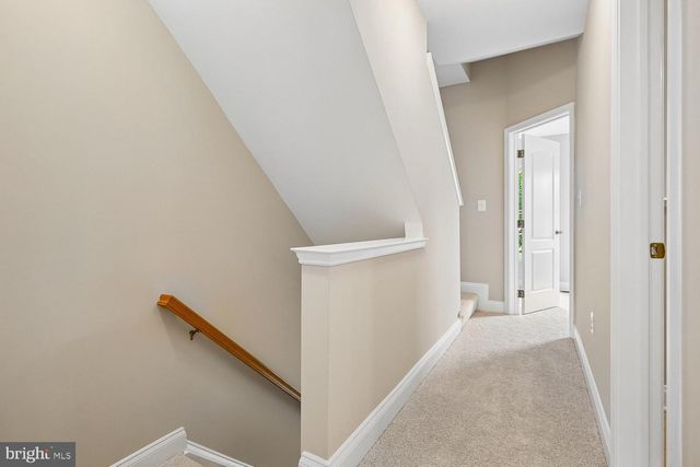 103 MEADOWS LN, Alexandria, VA 22304