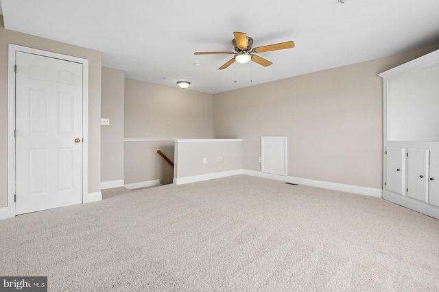 103 MEADOWS LN, Alexandria, VA 22304