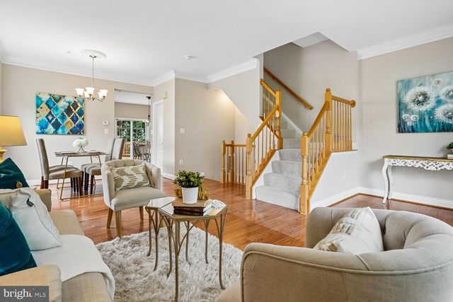 103 MEADOWS LN, Alexandria, VA 22304
