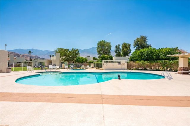 1553 Spyglass, Palm Springs, CA 92264