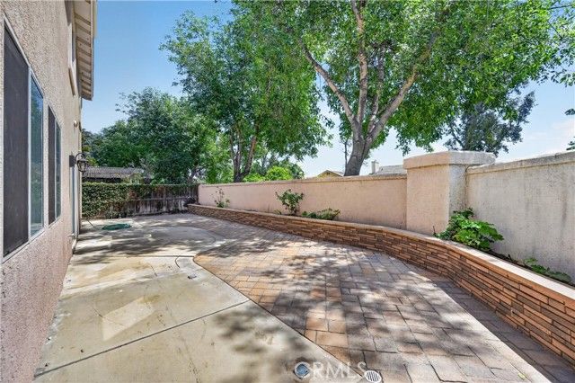 14007 Princeton Court, Fontana, CA 92336
