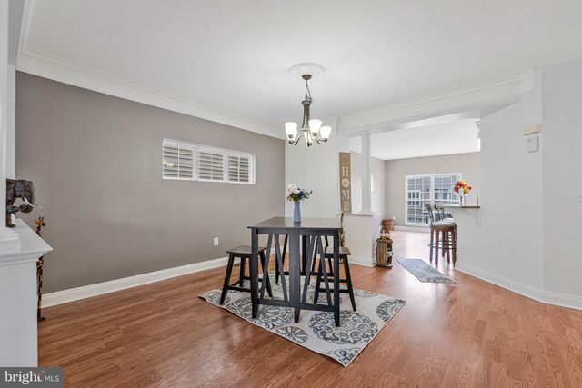 16461 KENNEWEG CT, Woodbridge, VA 22191