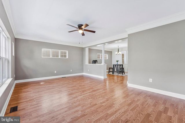 16461 KENNEWEG CT, Woodbridge, VA 22191