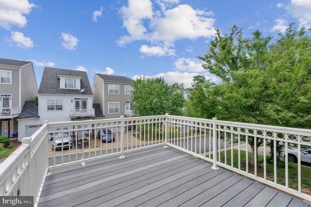16461 KENNEWEG CT, Woodbridge, VA 22191