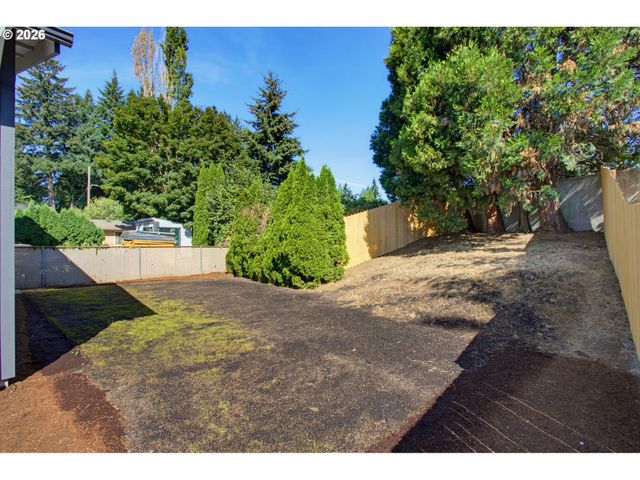 2116 E 39TH St, Vancouver, WA 98663