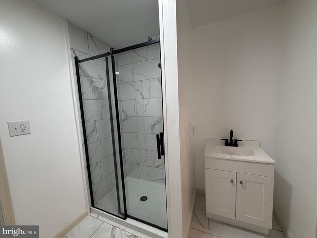 360 N FRONT ST, Reading, PA 19601