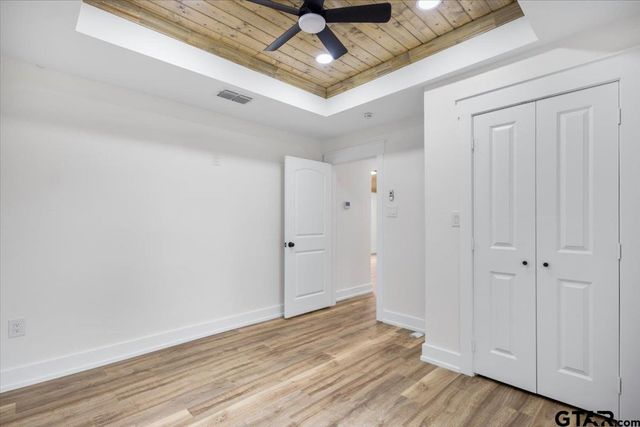 11936 Sycamore St, Tyler, TX 75704