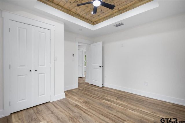 11936 Sycamore St, Tyler, TX 75704