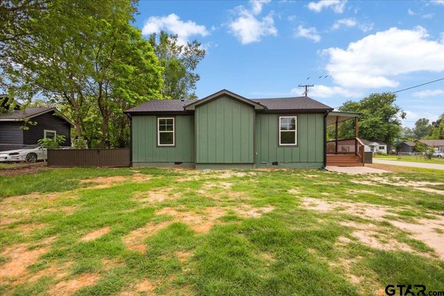 11936 Sycamore St, Tyler, TX 75704