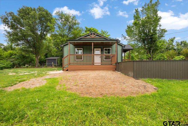 11936 Sycamore St, Tyler, TX 75704
