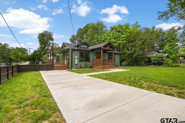 11936 Sycamore St, Tyler, TX 75704