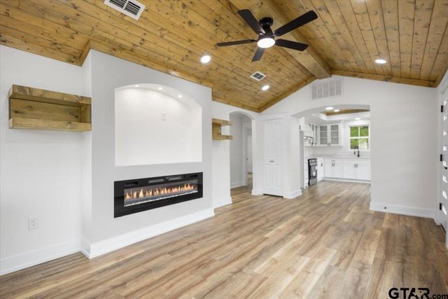 11936 Sycamore St, Tyler, TX 75704