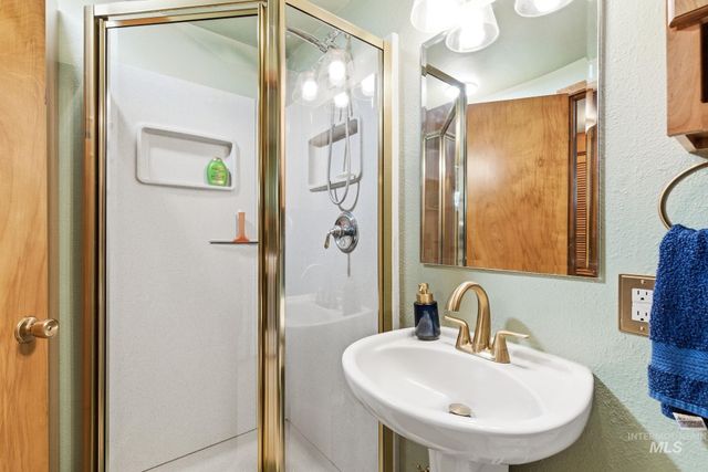 7248 S Hilltop Way, Boise, ID 83709