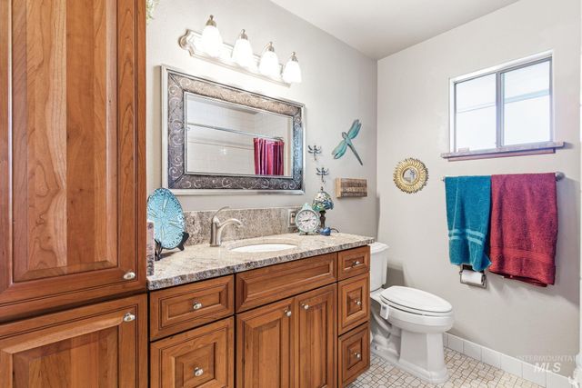 7248 S Hilltop Way, Boise, ID 83709