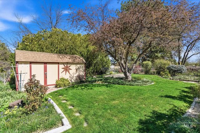 7248 S Hilltop Way, Boise, ID 83709