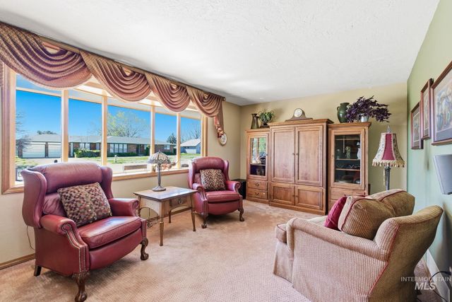 7248 S Hilltop Way, Boise, ID 83709