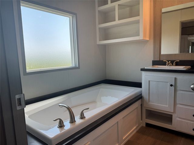 1800 Oak Grove Road E 299, Burleson, TX 76028