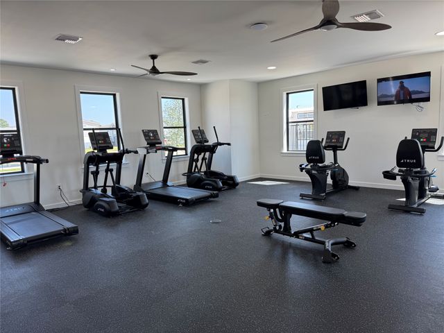 1800 Oak Grove Road E 299, Burleson, TX 76028