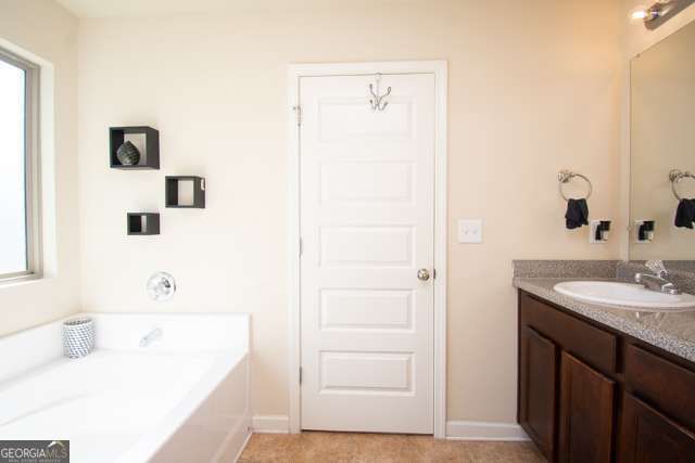 1090 Lehavre Court, Hampton, GA 30228