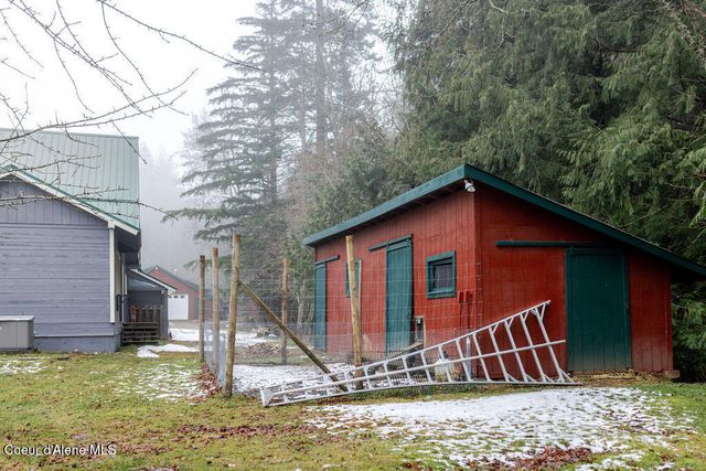 900 Trestle Creek RD, Hope, ID 83836