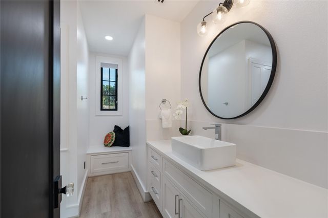 488 Eastgate Park, Livingston, TX 77351