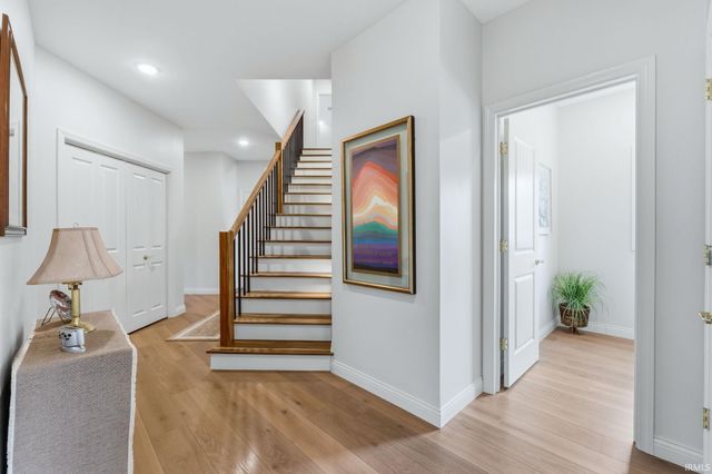 1501 N Legend Court, Muncie, IN 47304