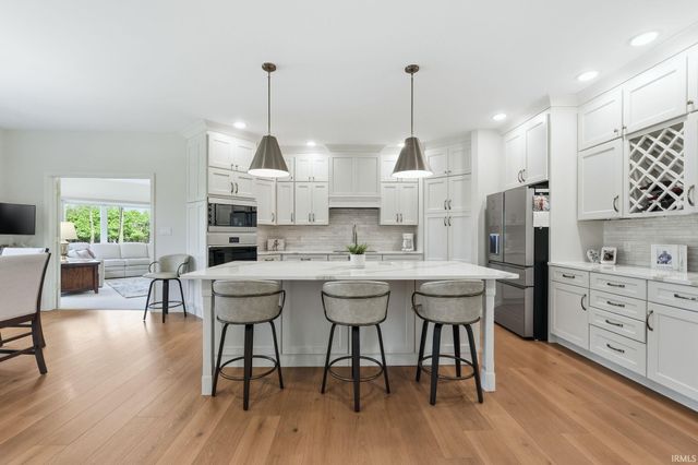 1501 N Legend Court, Muncie, IN 47304