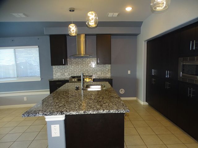 1128 Nighthawk Trail, Alvarado, TX 76009