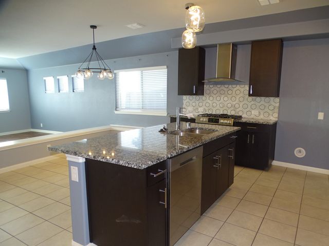 1128 Nighthawk Trail, Alvarado, TX 76009