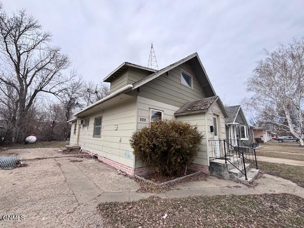 509 Box Elder Street, Plentywood, MT 59254 photo 27