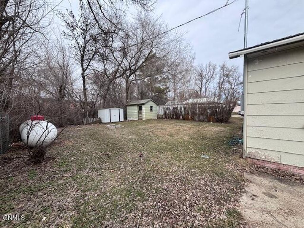 509 Box Elder Street, Plentywood, MT 59254 photo 29