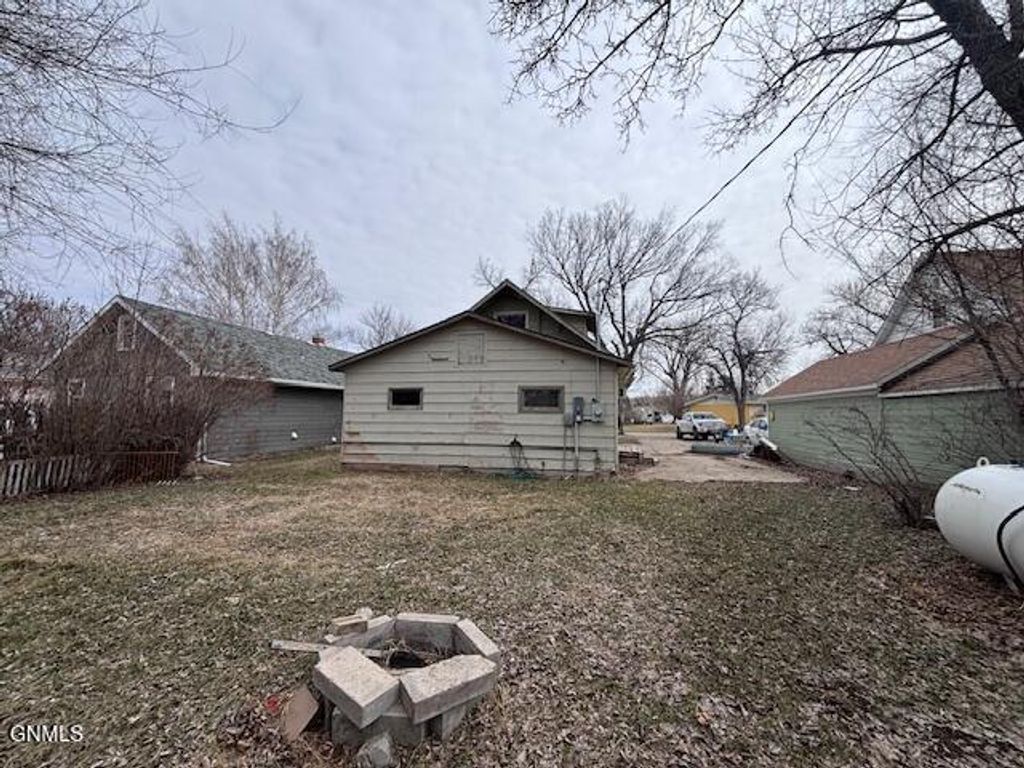 509 Box Elder Street, Plentywood, MT 59254 photo 30