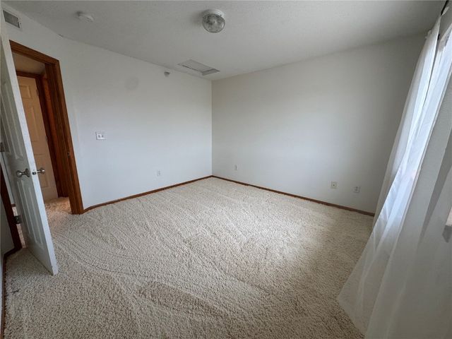 3150 Wilson Avenue SW 10, Cedar Rapids, IA 52404