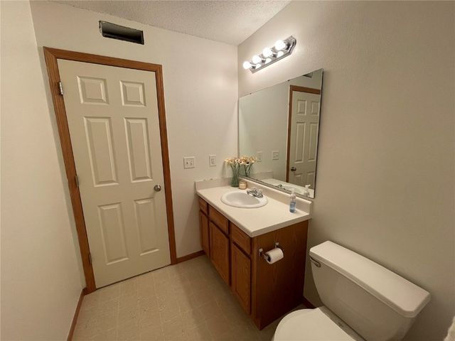 3150 Wilson Avenue SW 10, Cedar Rapids, IA 52404