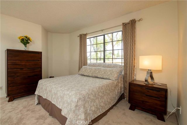 6545 Reseda Boulevard 8, Reseda, CA 91335